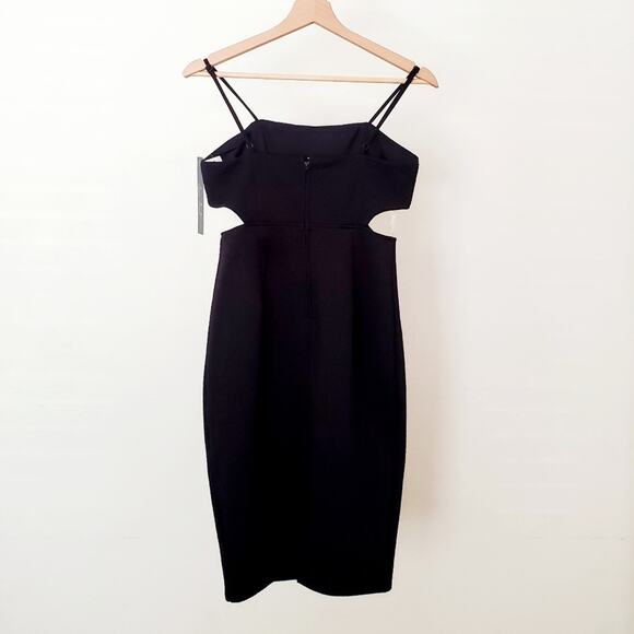 Trixxi Textured Cut Out Mini Dress in Black Size 3 - Picture 9 of 10